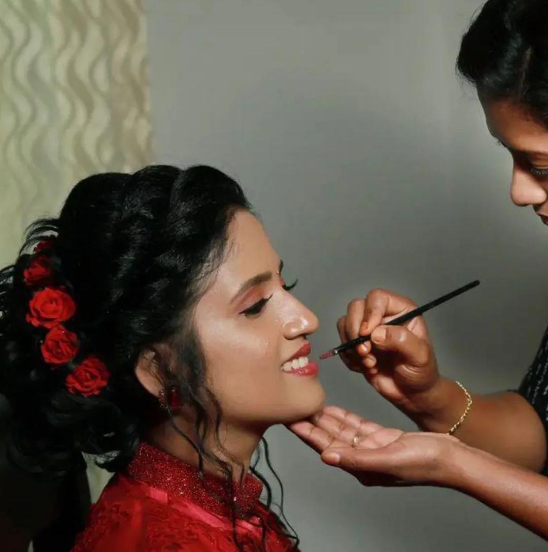 MIST BEAUTY PARLOUR PARAPPANANGADI